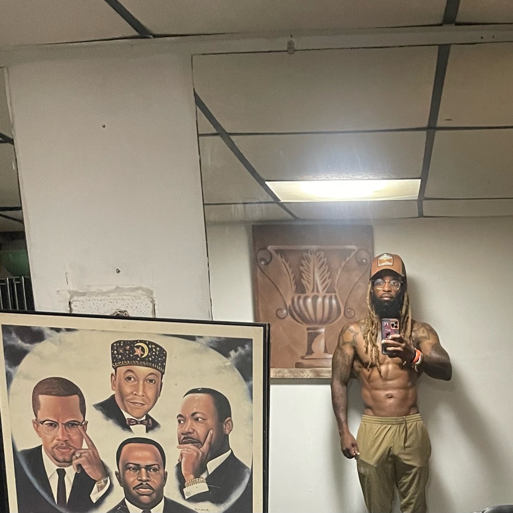 Meet your Posher, Omar